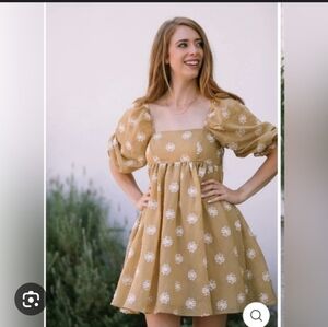 Storia Tan Floral Mini Dress